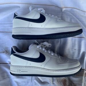 Nike Air Force White Midnight Navy FJ4146-104 Men's Size 12